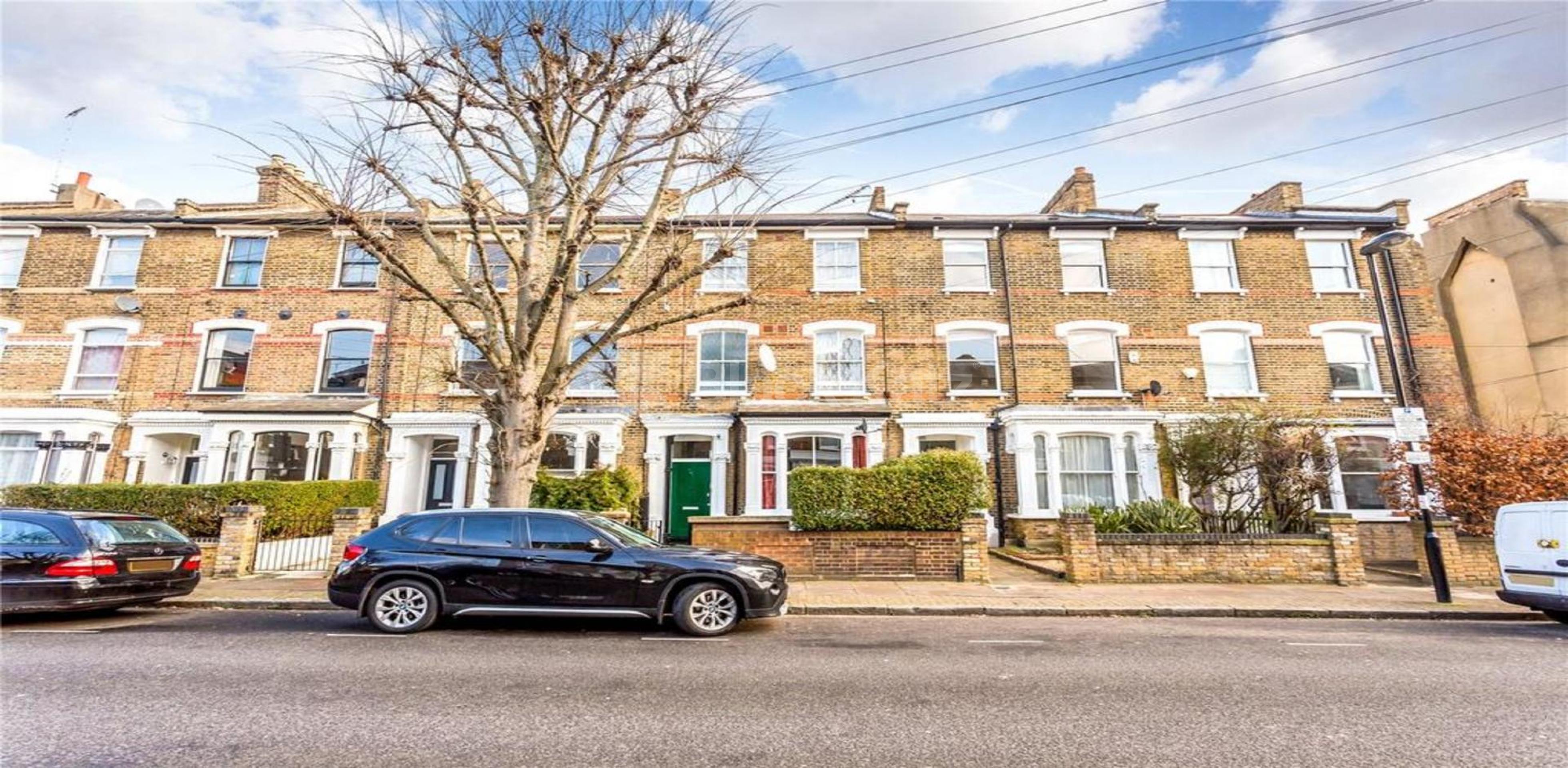 			1 Bedroom, 1 bath, 1 reception Apartment			 Romilly Road, Finsbury Park  N4